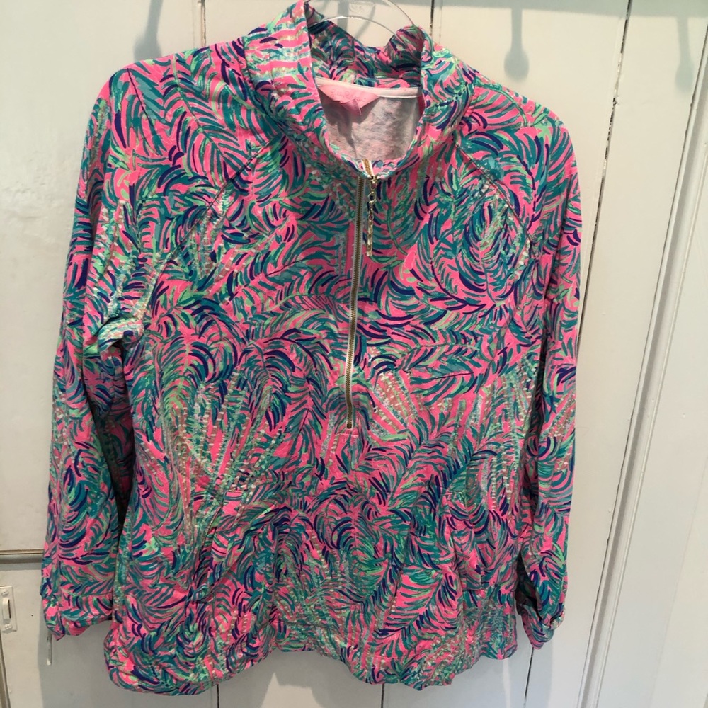 Lilly Pulitzer half zip. Size xl